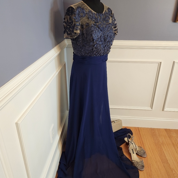 Navy Cocktail Dress sz 10 - Picture 2 of 16